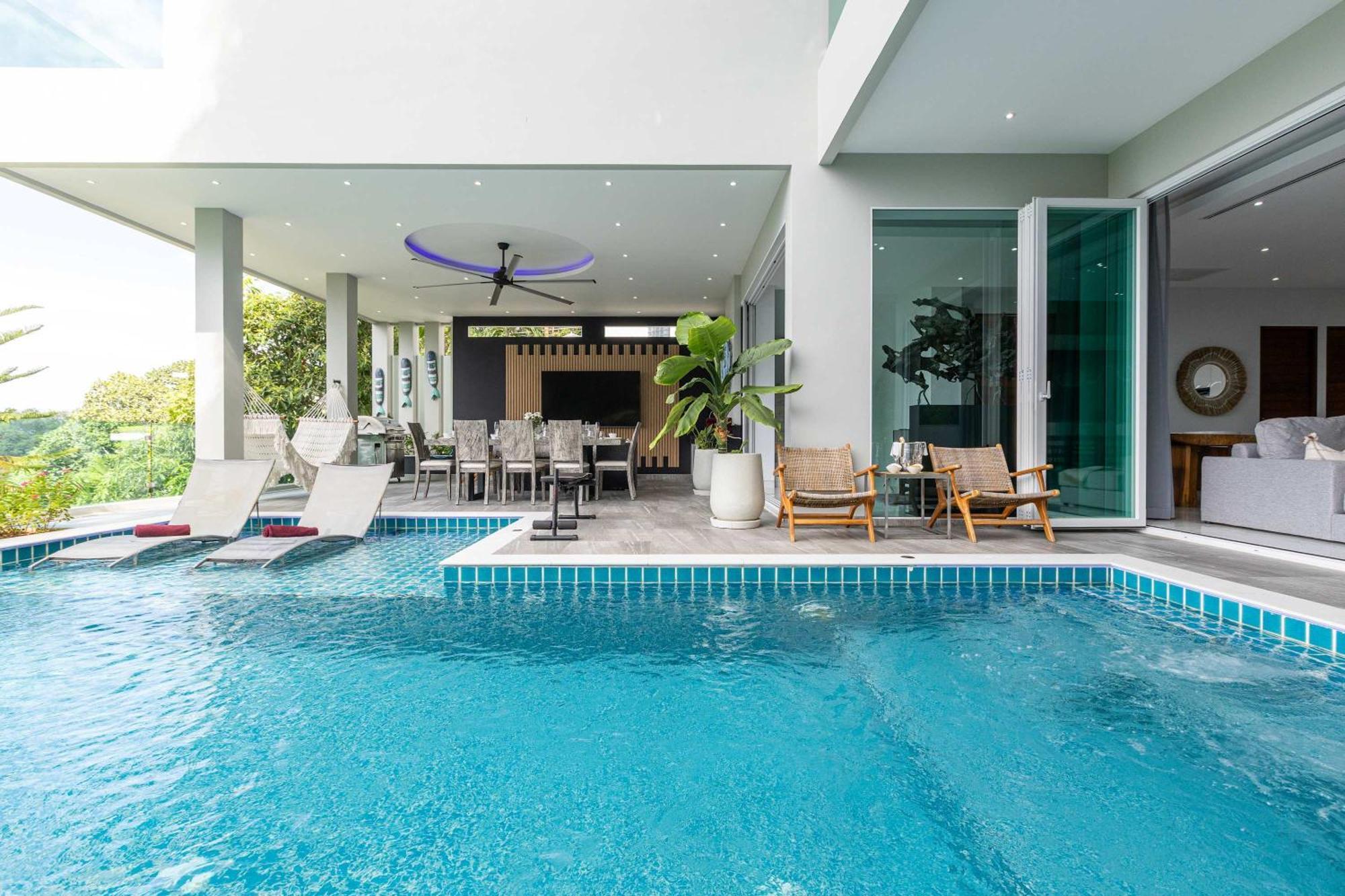 Feriehus Seaview Three Bedroom In Bangtao Area *